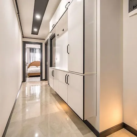 Maxihomes Swan * אנטליה
