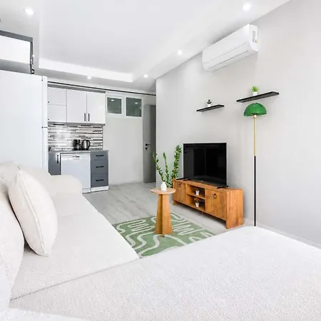 Maxihomes Swan * אנטליה